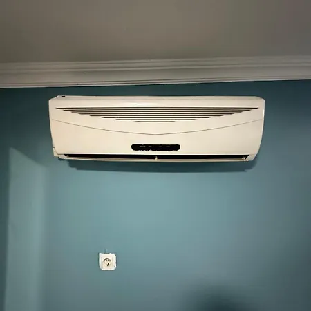 Ada מלון דירות