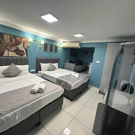 Ada Aparthotel 4*